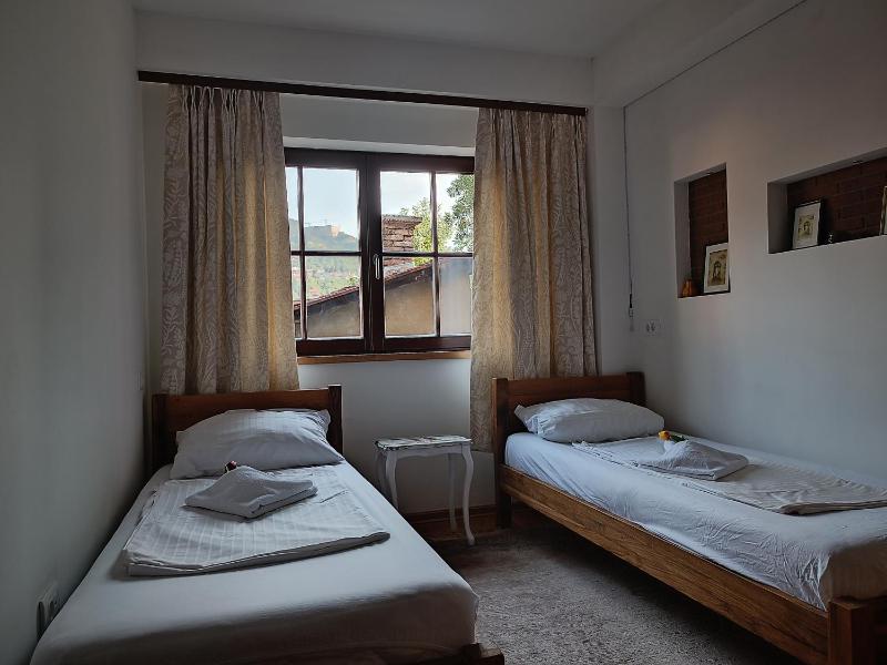 Two-Bedroom Apartment with City View image 1
