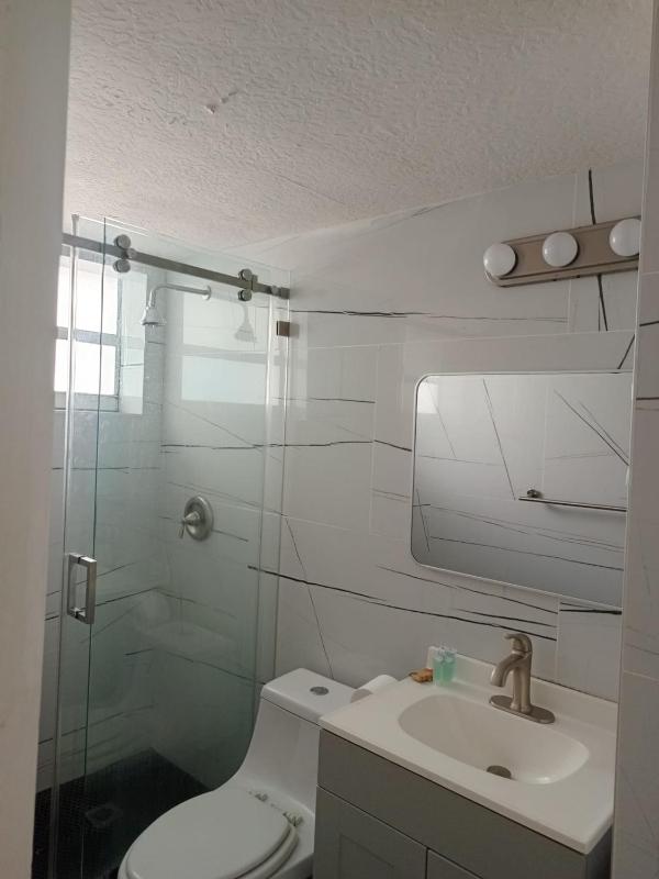 Deluxe King Studio image 4