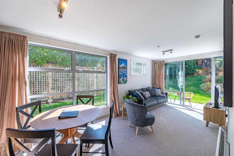 Central Luxury Apartment 114 - image 16