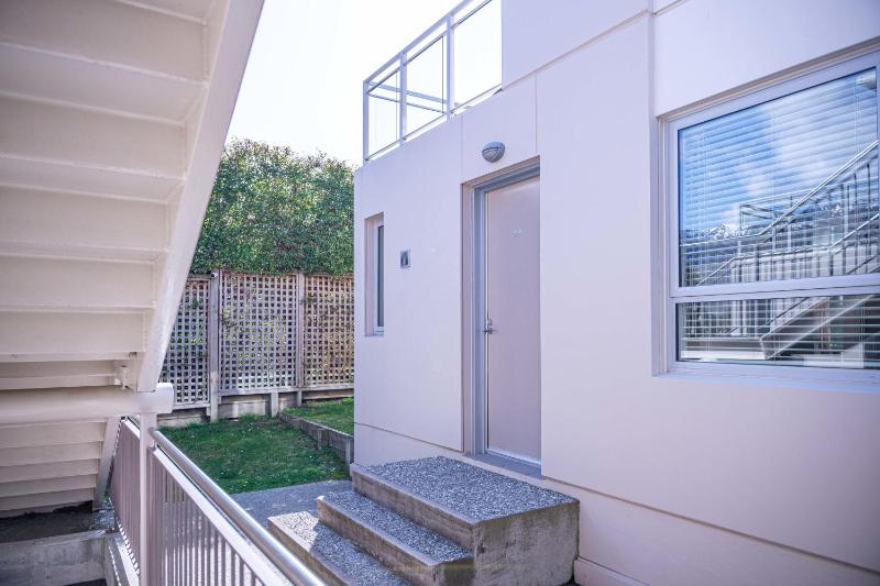 Central Luxury Apartment 114 - image 29