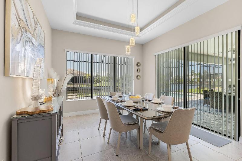 Still Waters SW Cape - waterfront private home locally owned & managed fair & honest pricing - image 35