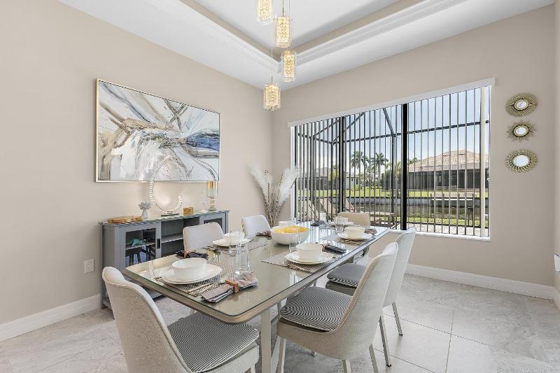 Still Waters SW Cape - waterfront private home locally owned & managed fair & honest pricing - image 24