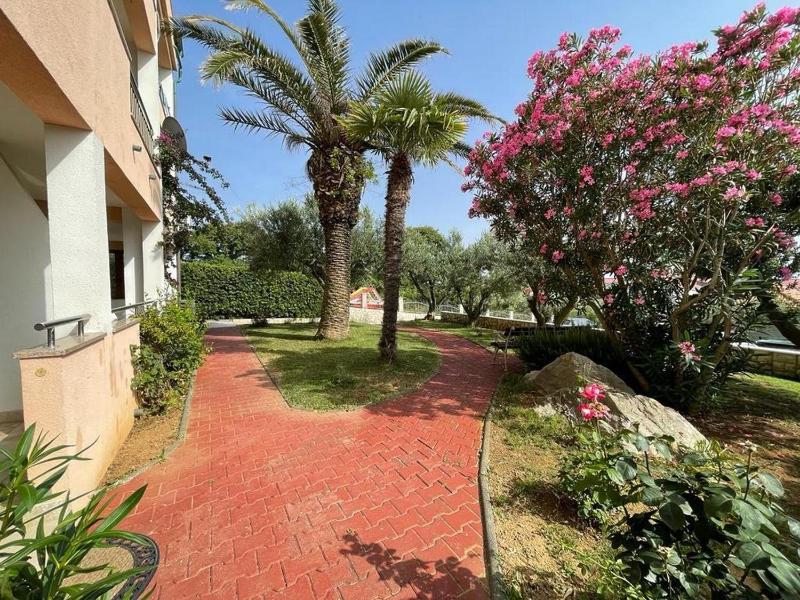 Two-Bedroom Apartment with Terrace image 3