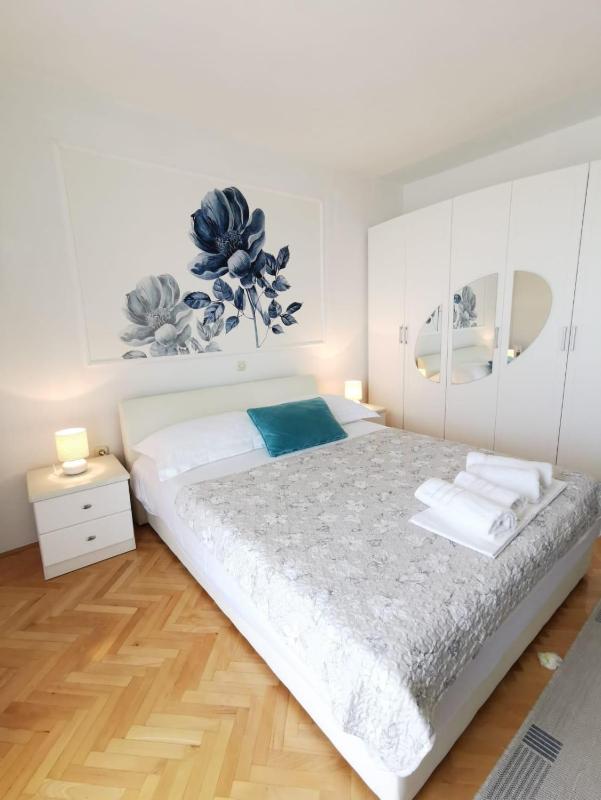 Apartments and rooms with parking space Makarska - 6767 - image 23