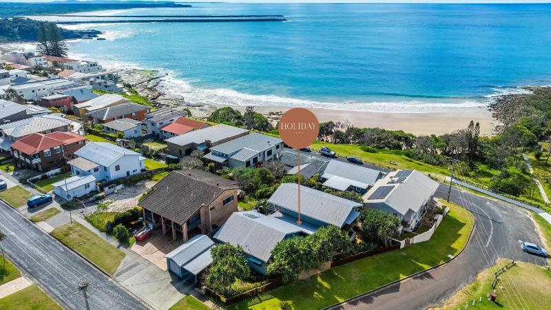 Allawah Cottage - Historic Beachside Retreat With Pippi Beach Views - Holiday Yamba - image 33