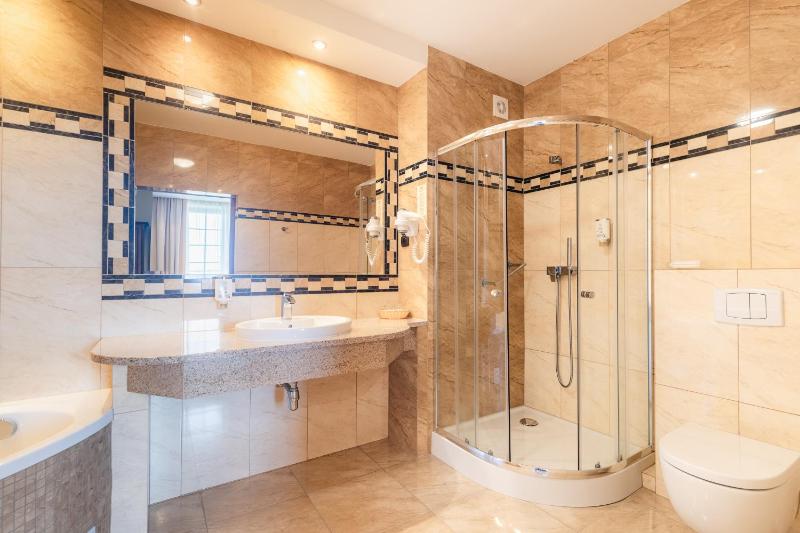 Superior Apartment image 4