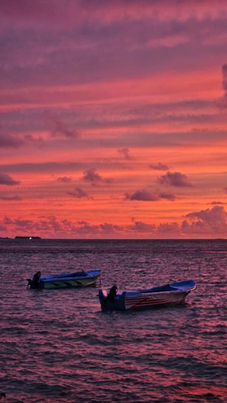 Aqua Sunset Gulhi Island Maldives - image 15