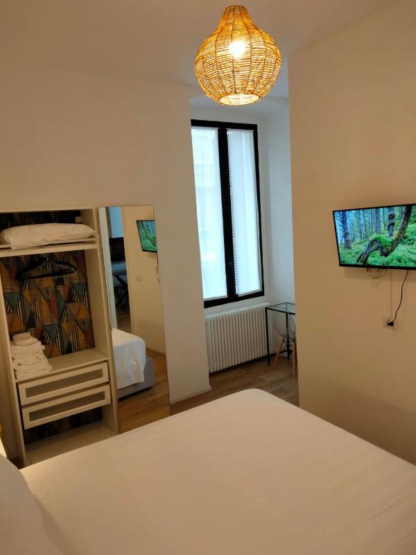 Two-Bedroom Apartment Separate Building image 3