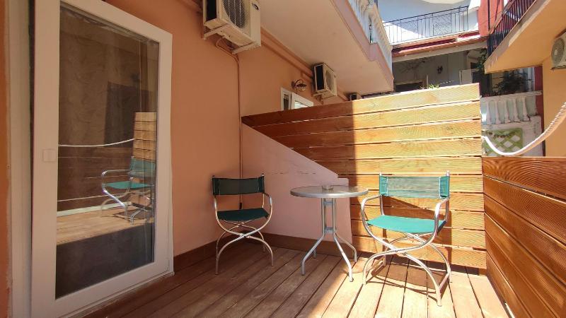 Double or Twin Room with Garden View image 2
