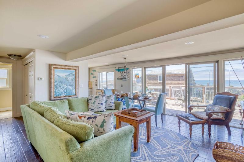 Chandler Beach House - image 24