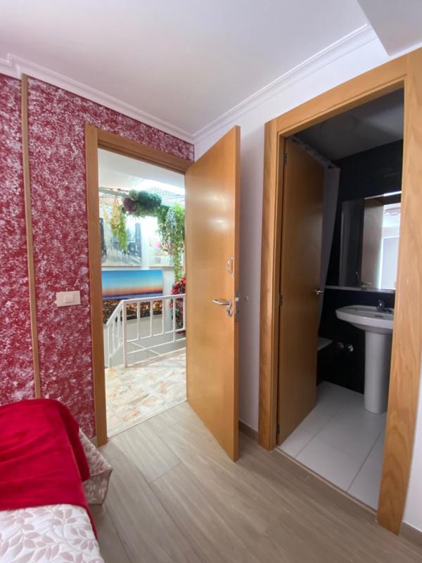 Hostal la Colegiata - image 3