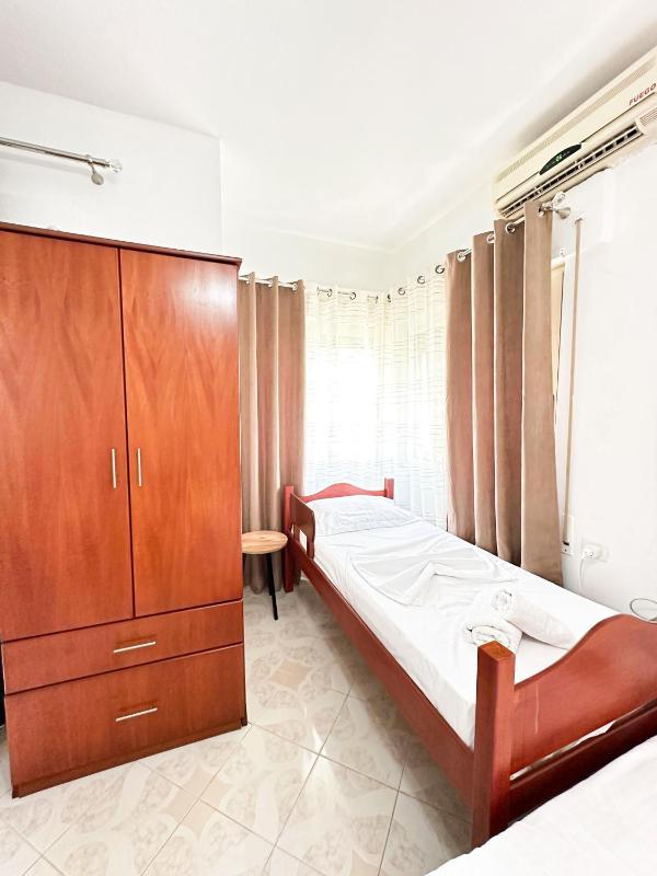 E Apartment - image 14