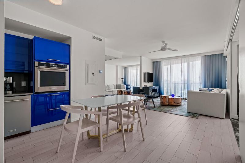 2BR Fort Lauderdale W Residence with Double Living Room Ocean & Intercoastal Views Brand New Sofas! - image 15