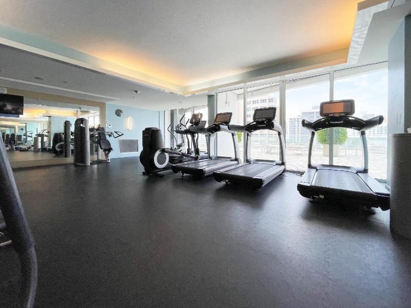 2BR Fort Lauderdale W Residence with Double Living Room Ocean & Intercoastal Views Brand New Sofas! - image 31