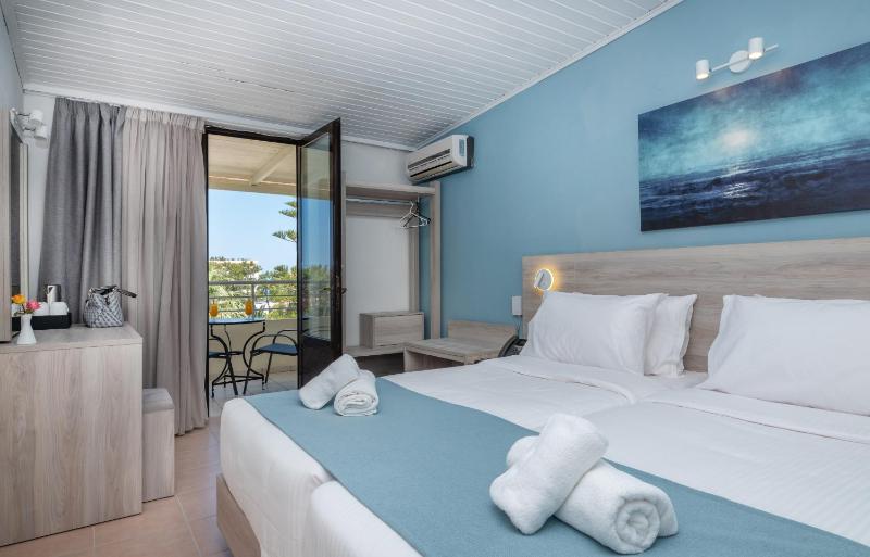 Standard Room image 4