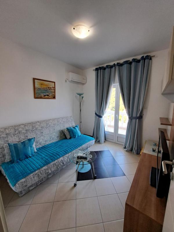 Duplex Apartment with Balcony and Sea View image 1