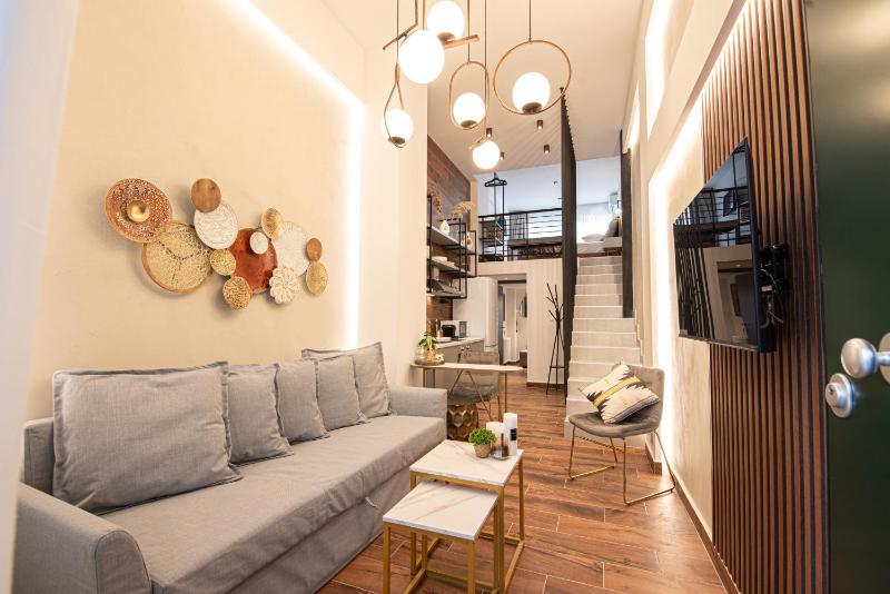 Luxe Loft Near Seaside Images