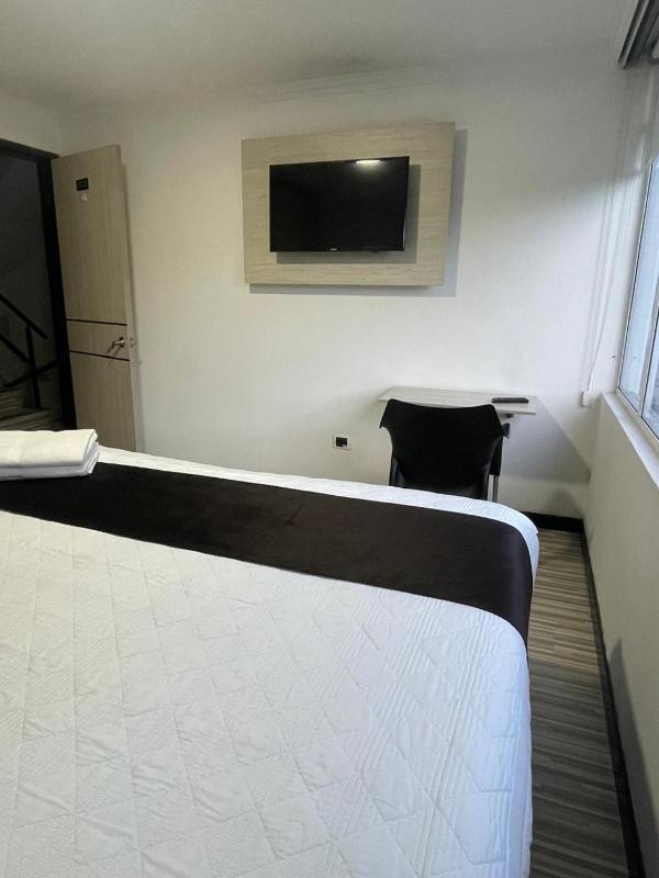 Hotel AMBAR KING - image 12