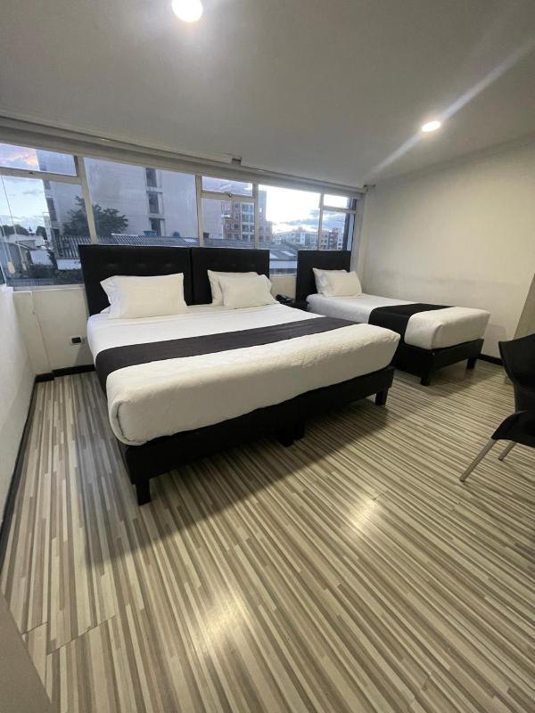 Hotel AMBAR KING - image 5