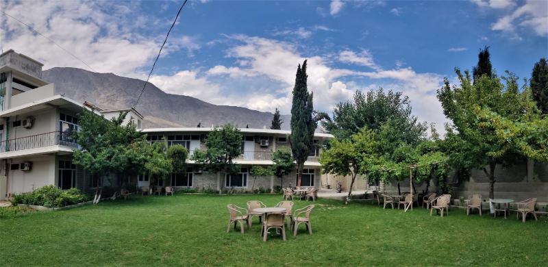 Single Room with Garden View image 2