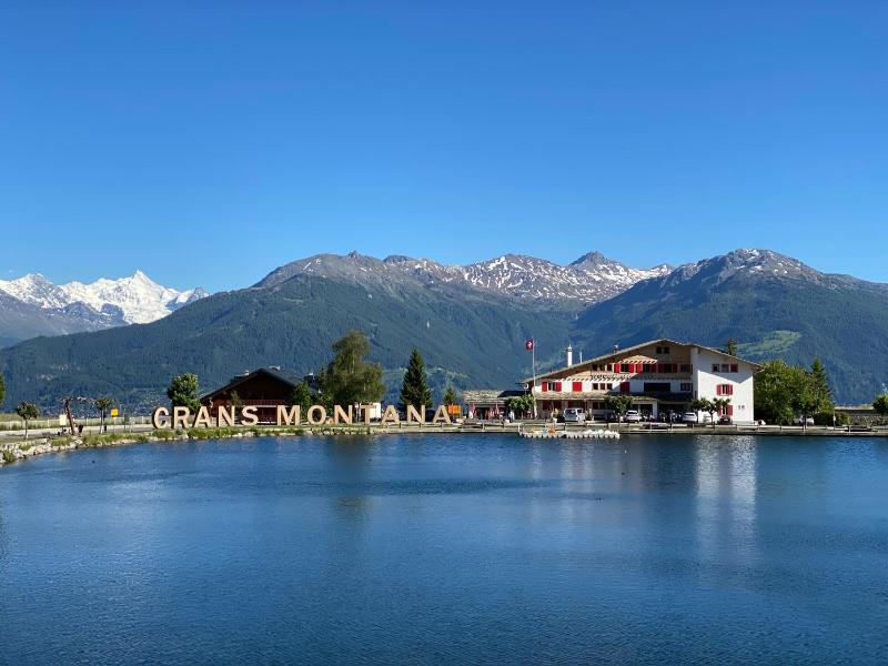 Hotel du Lac Images