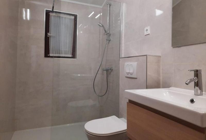 Superior One-Bedroom Apartment with Balcony image 2