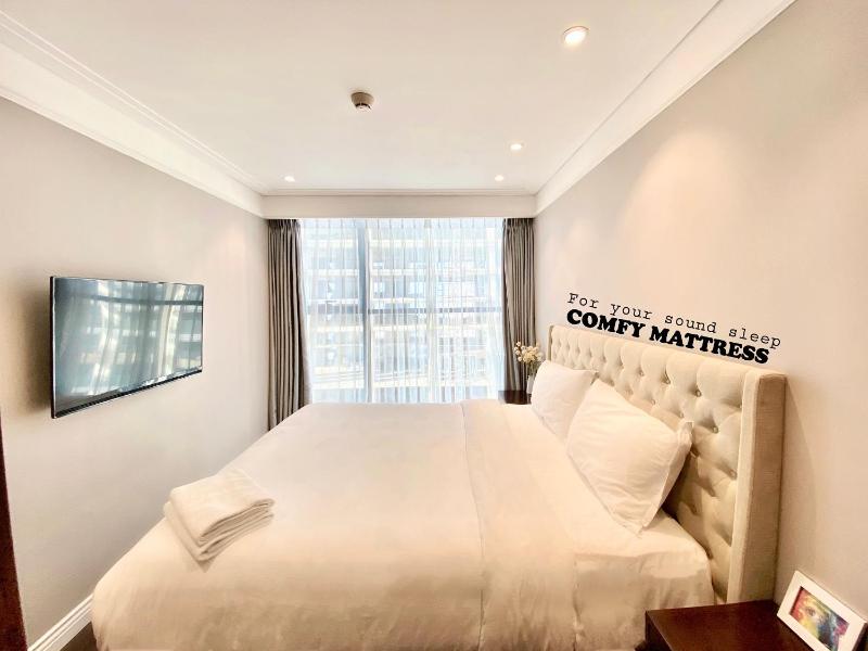 Luxurious apartment facing My Khe beach with 2 large beds FP - image 16