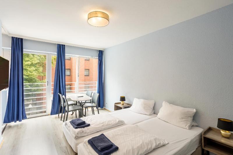 One-Bedroom Apartment image 1