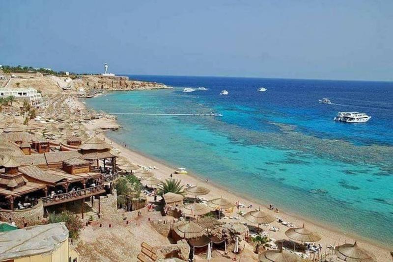 A piece of heaven by the beach - image 15