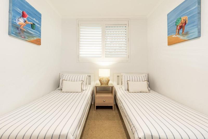 Craigmore 5 - Oceanfront Escape with Yamba's Best Beach Views - Holiday Yamba - image 10