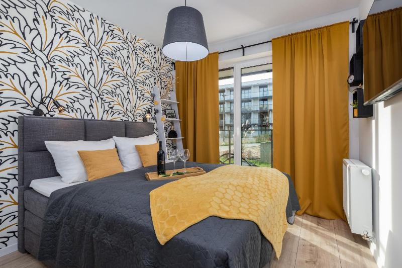 Dziwnow Luxurious Apartment No1 by the River by Renters Prestige - image 25