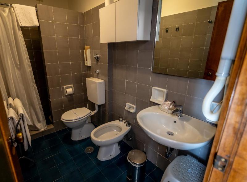 Two-Bedroom Apartment (4 Adults) image 4