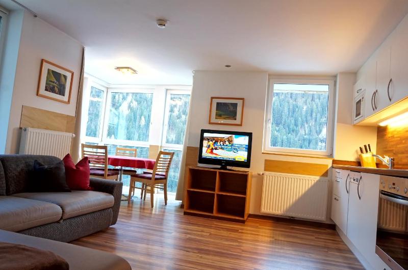 Two-Bedroom Apartment image 3