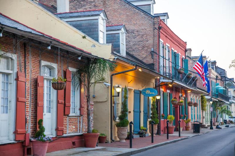 Hotel St. Pierre French Quarter - image 4