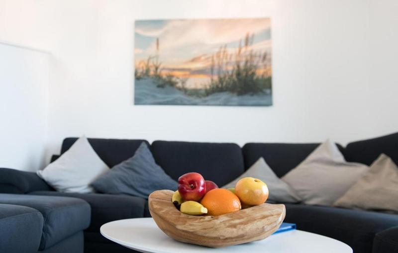 Living - image 7