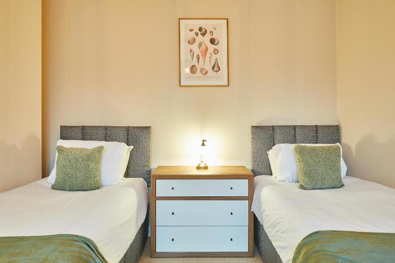 Host & Stay - Watch House - image 5