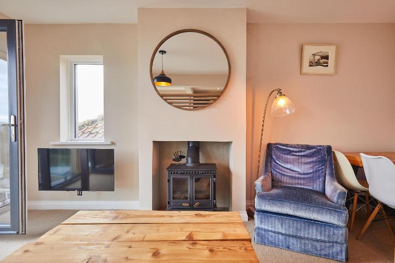 Host & Stay - Watch House - image 10