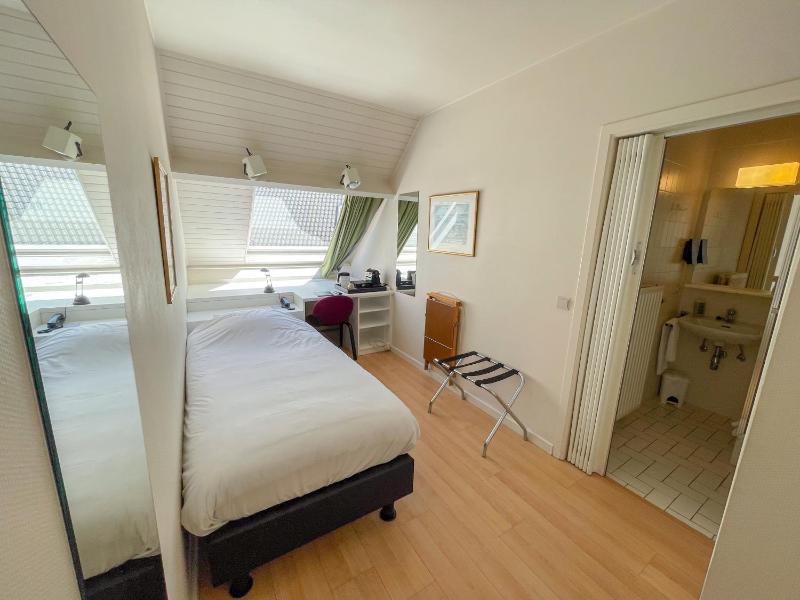 Standard Single Room image 1