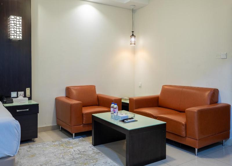 Double Room image 2