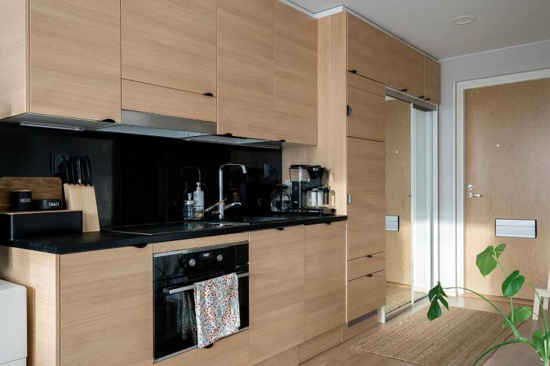 One-Bedroom Apartment with Sauna image 4