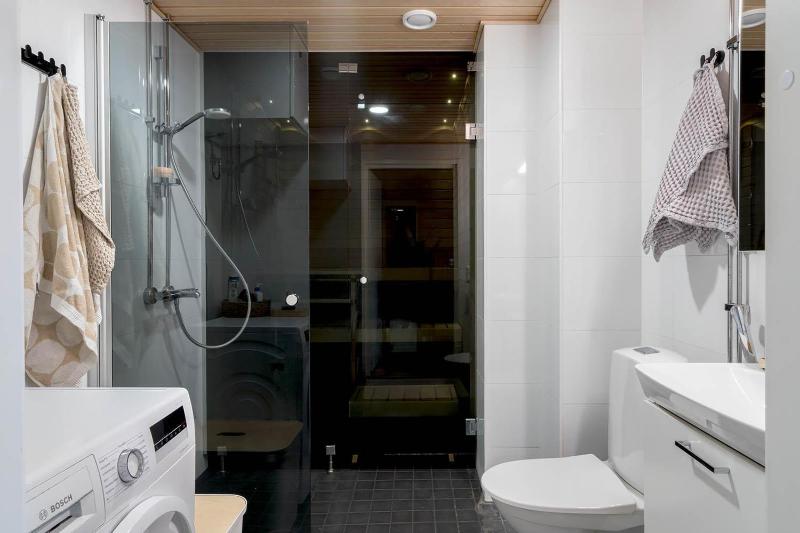 One-Bedroom Apartment with Sauna image 1