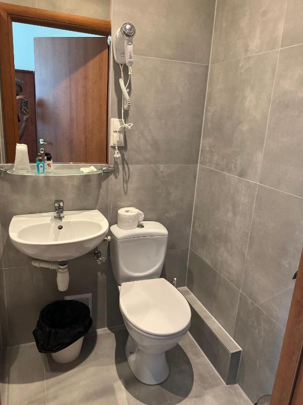 Single Room image 2