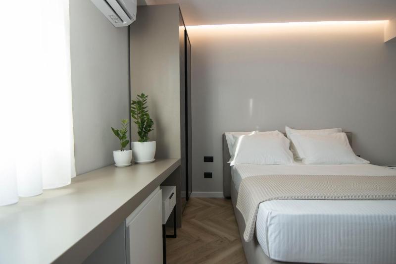 Mina Luxury Rooms - image 5