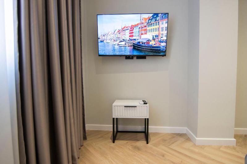 Mina Luxury Rooms - image 9