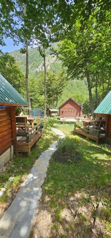 Chalet image 4