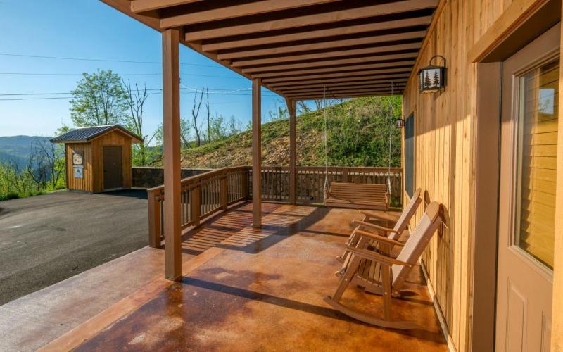 Three-Bedroom Villa image 4