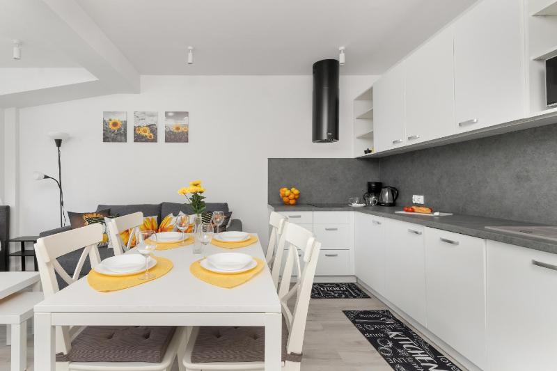 Sopockie Studio z Parkingiem przy Plaży i Molo by Noclegi Renters - image 14