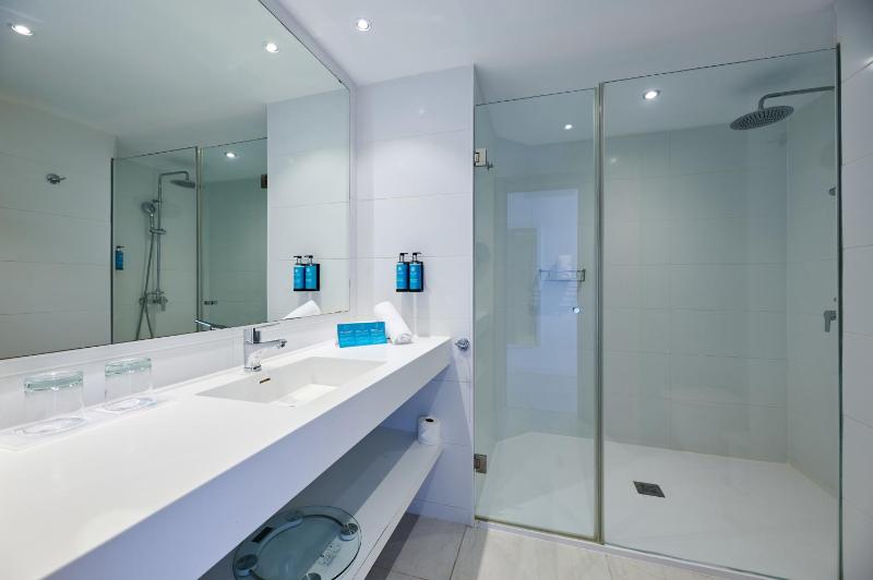 My Favorite Club Junior Suite Frontal Sea View image 2