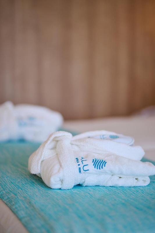 My Favorite Club Double Superior Frontal Sea View image 2