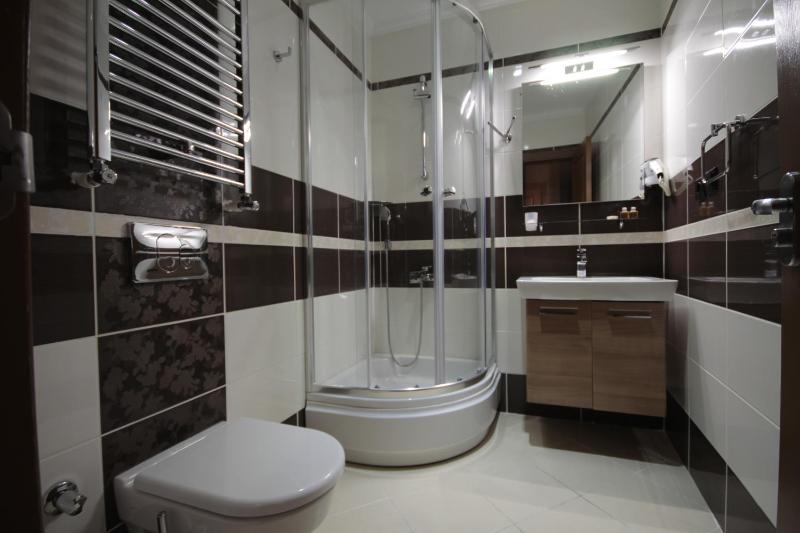 VIP Double Room with Mountain View image 3